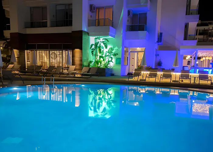 Hotel Supreme ıçmeler Adults Only 4*